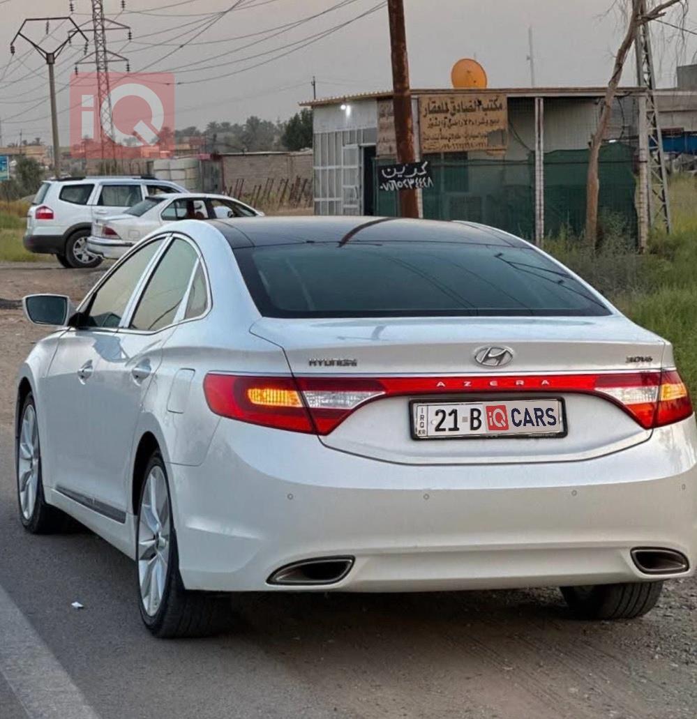 هيونداي أزيرا